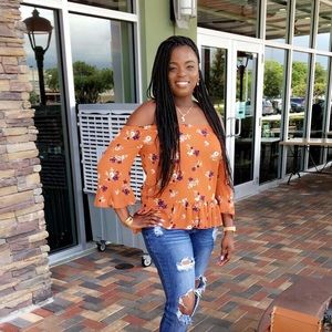 Meet your Posher, Lynda